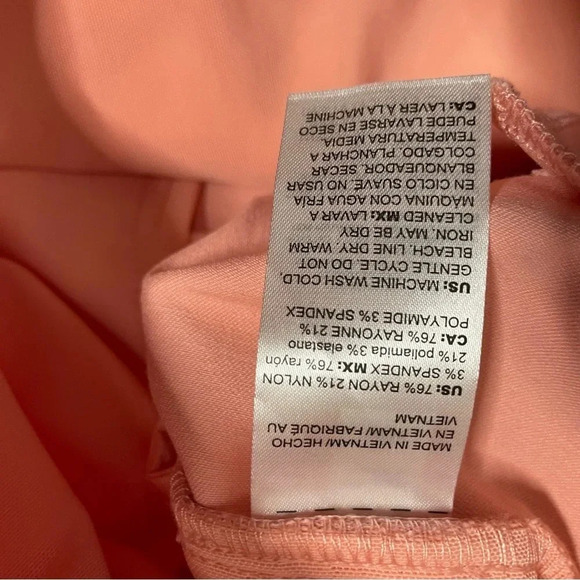 Chico’s NWOT So Slimming Bridgette Rivet Ankle Pull On Pants - Picture 6 of 6